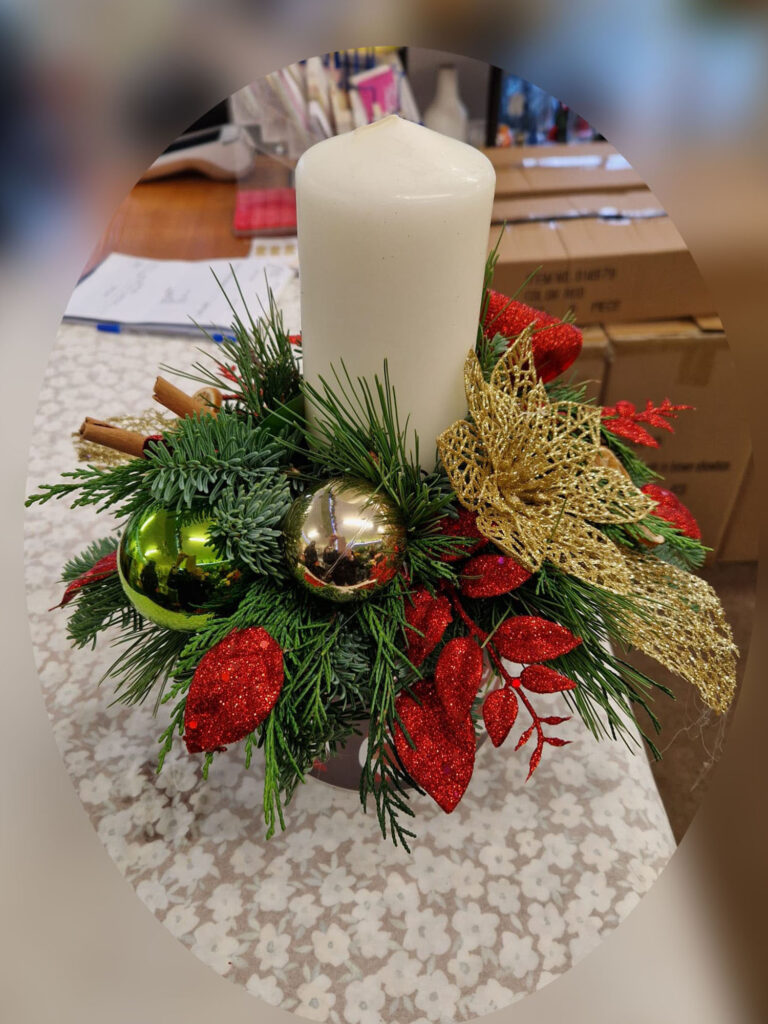 Candle arrangement centre
